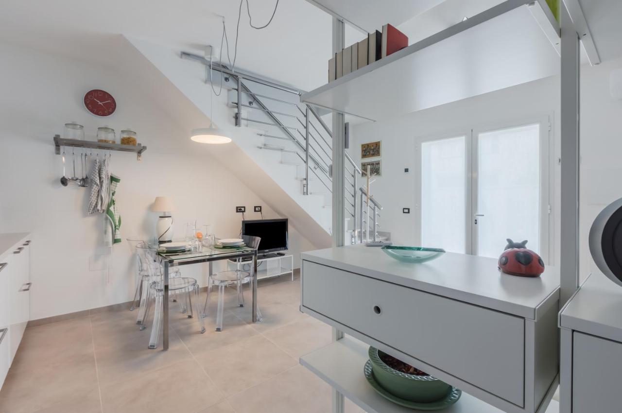 Pula Comfy Apartment W/ Private Parking 外观 照片
