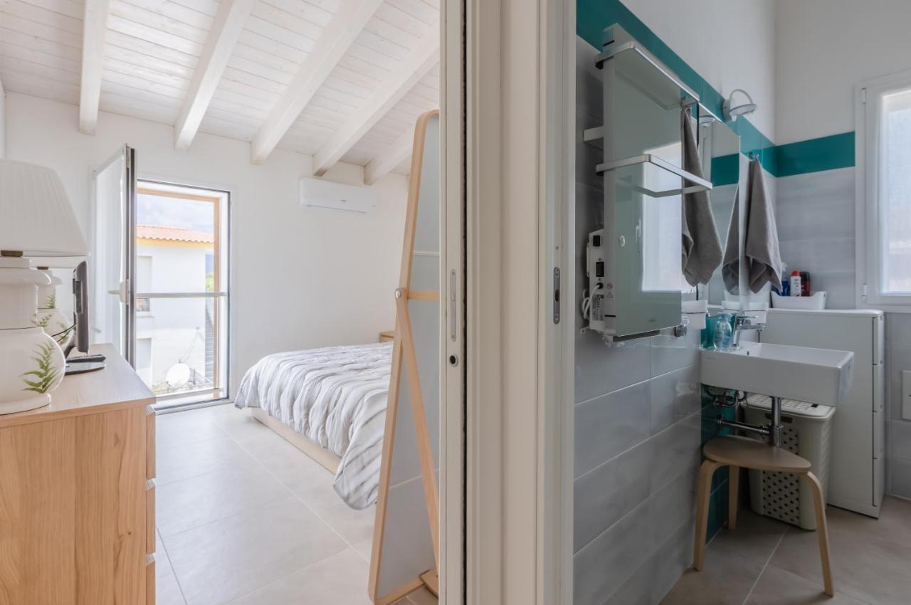 Pula Comfy Apartment W/ Private Parking 外观 照片